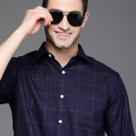 Men Navy Blue & White Fit Checked Pure Cotton Casual Shirt