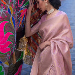 Lavender & Gold-Toned Woven Design Silk Blend Banarasi Saree